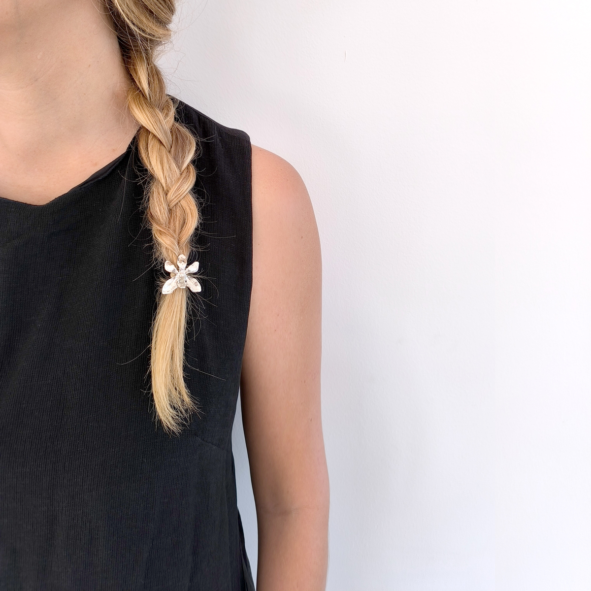 Complemento para el cabello Orquídea Vanda lamellata - Imagen 3